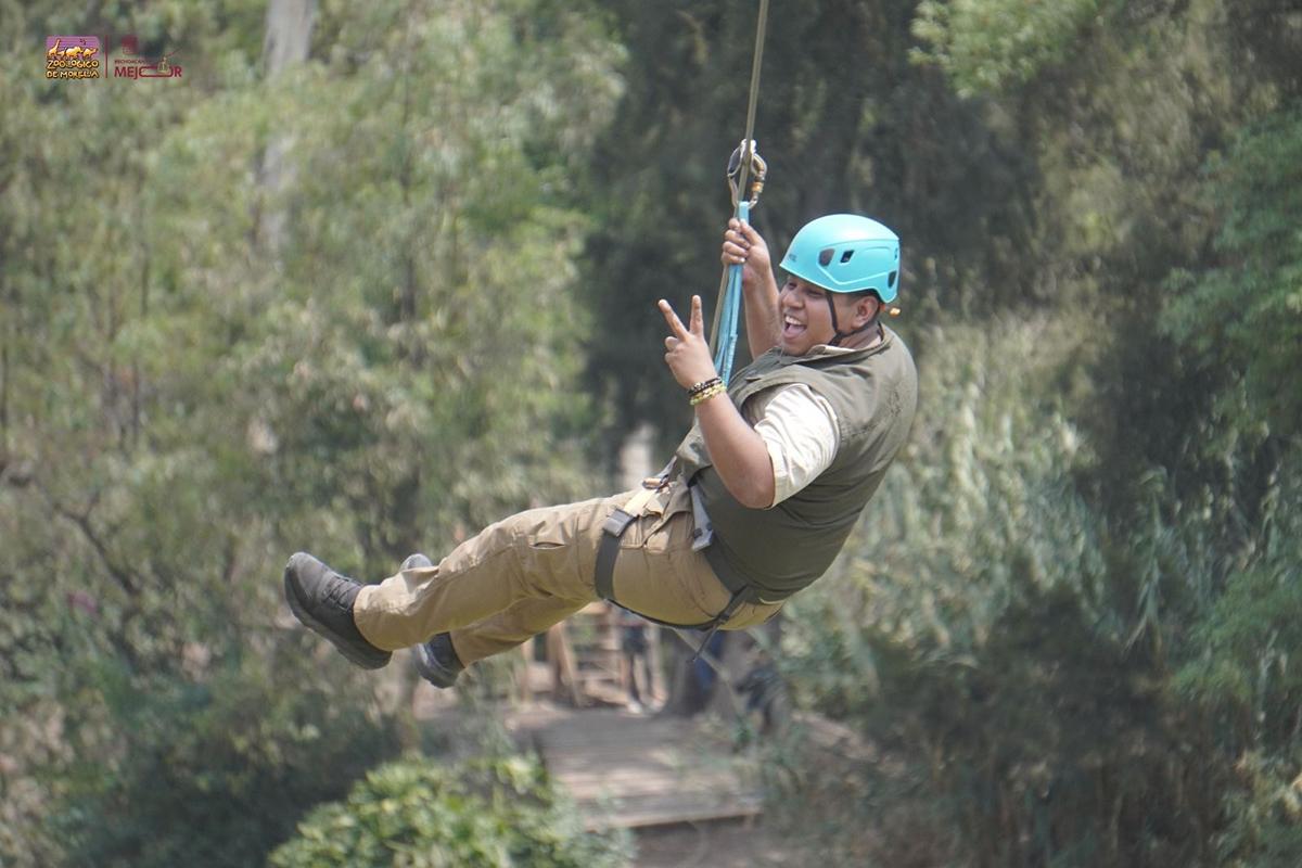 Vive la adrenalina en la tirolesa del Zoológico de Morelia-2