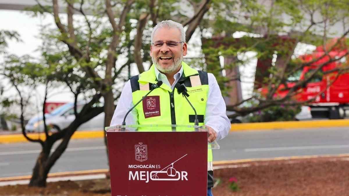 ¡Adiós al tráfico en el sur de Morelia!; inaugura Bedolla distribuidor vial Monarca  de salida a Pátzcuaro-2