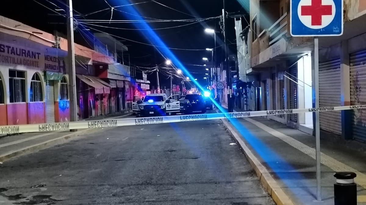 Atacan a balazos a un automovilista en Uruapan y pierde la vida