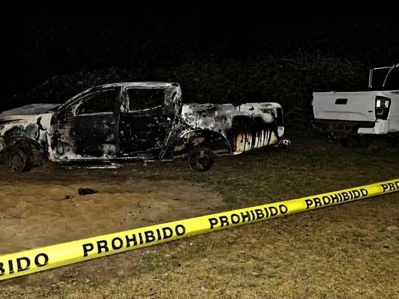 Ataque a Guardia Civil, tras dl hallazgo de 5 calcinados en Pátzcuaro, Michoacán