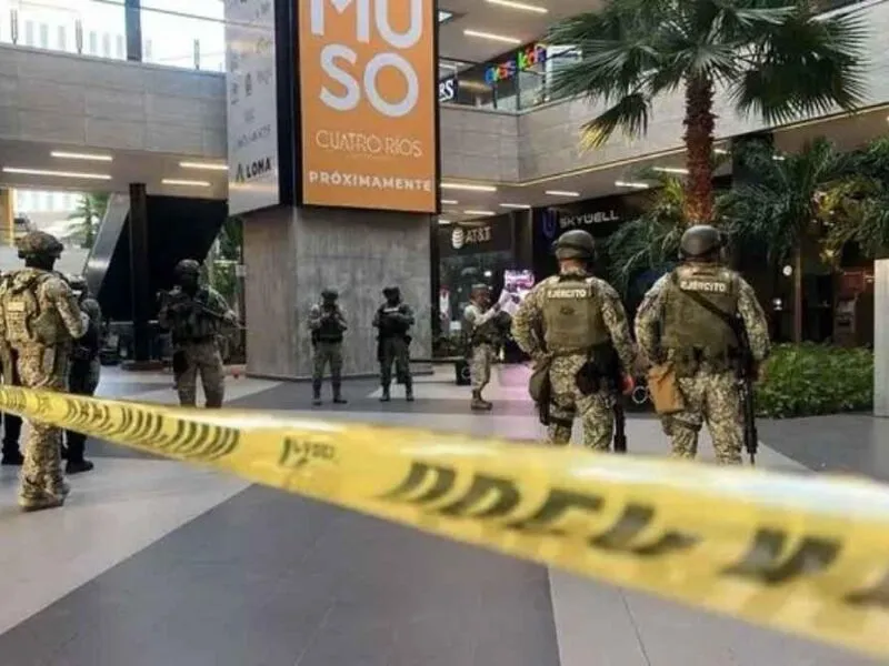Balacera en Plaza Cuatro Ríos deja tres muertos y una herida en Culiacán