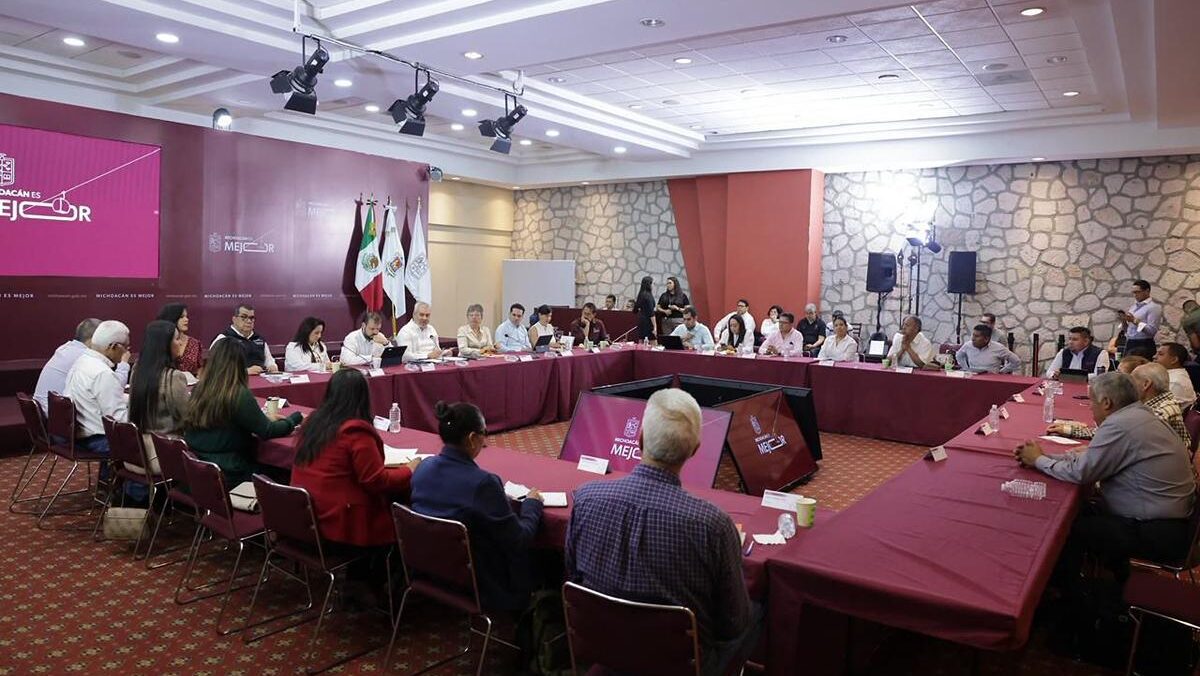 Bedolla atiende solicitudes del Movimiento Antorchista en Michoacán 1