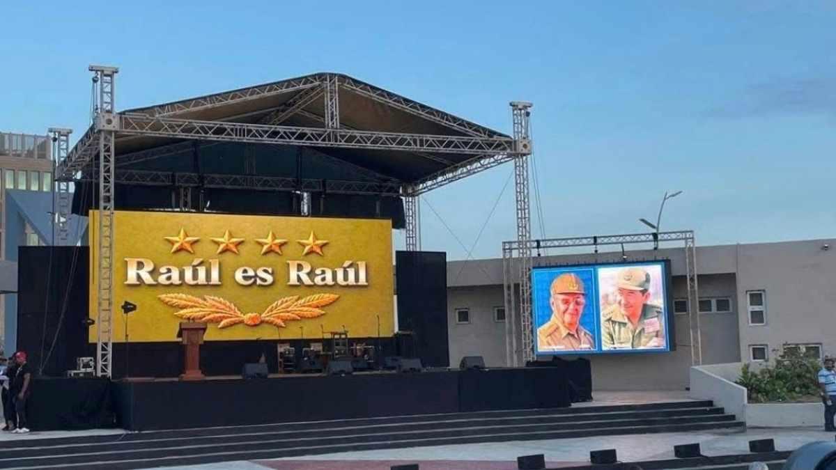 Cientos de personas se manifiestan en La Habana en apoyo a Raúl Castro
