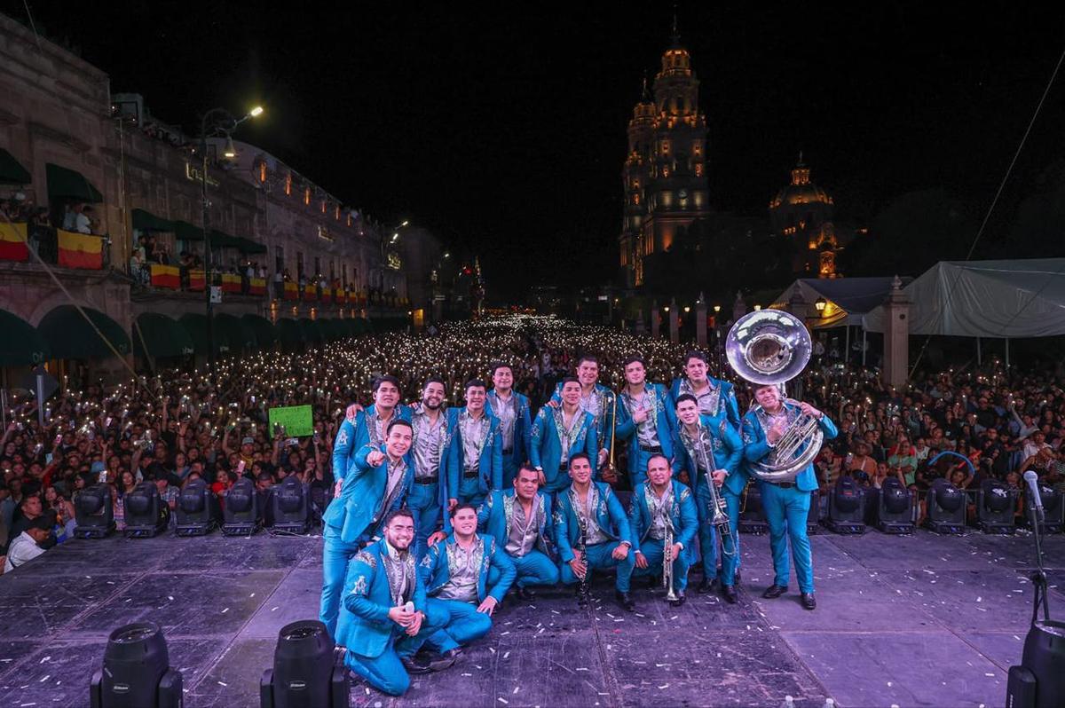 concierto de aniversario más de 60 mil personas en Morelia