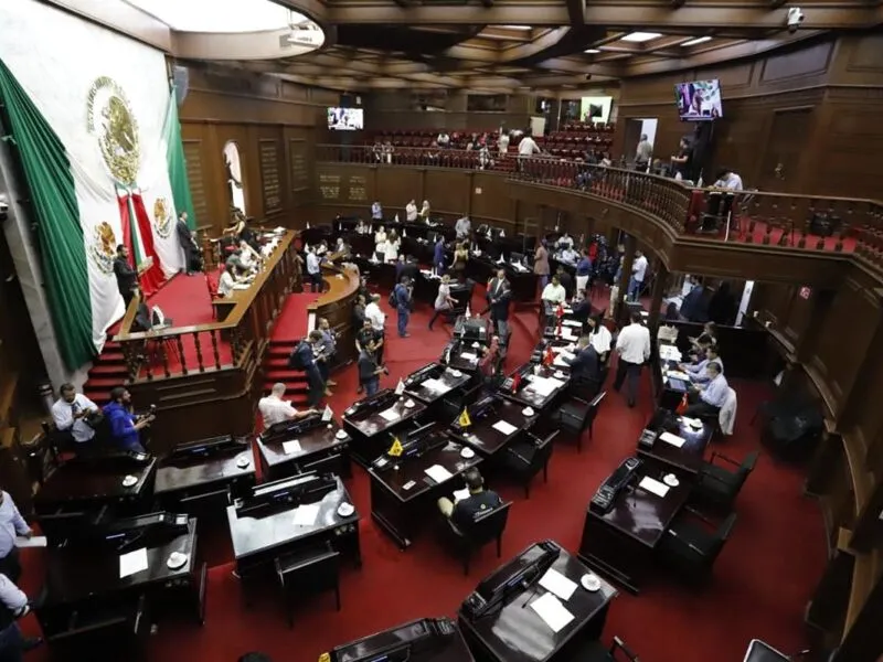 Congreso Michoacán reducción accidentes carreteras