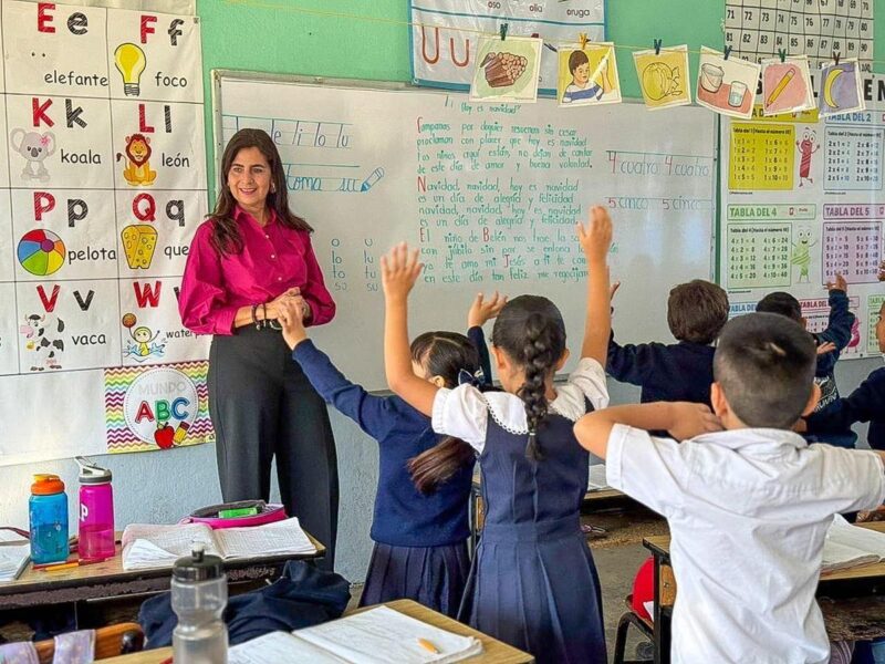 Conoce las recomendaciones para cuidar a estudiantes del calor en Michoacán: Gabriela Molina