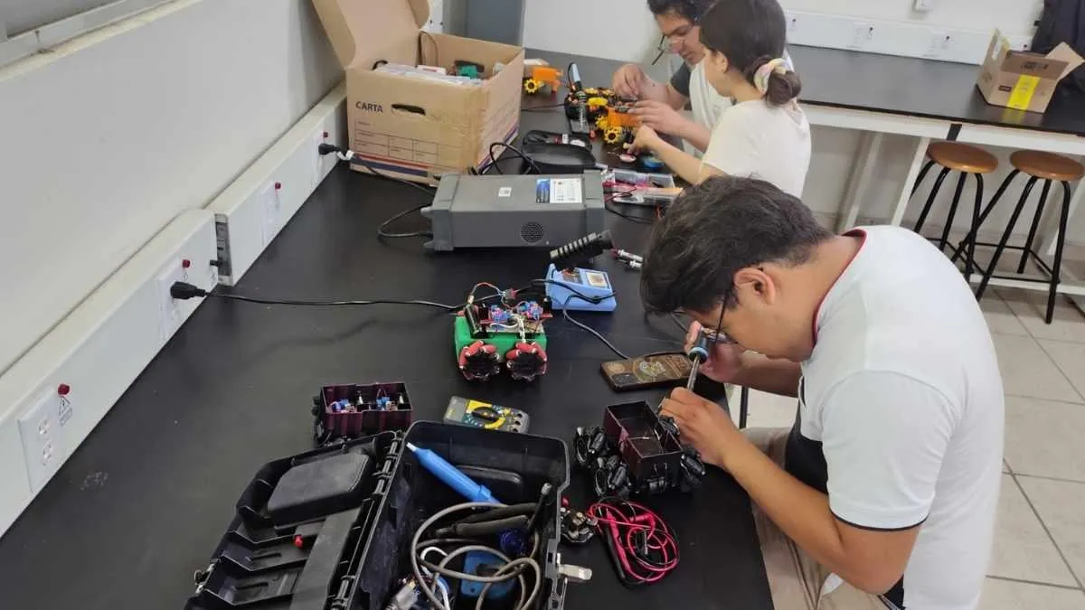 Copa FutBot MX 2026: Estudiantes de la UMSNH van por el triunfo