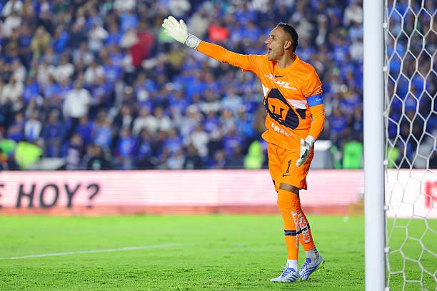 Cruz Azul deja ir vivo a Pumas en la Ida de la Final de la Liga MX-1