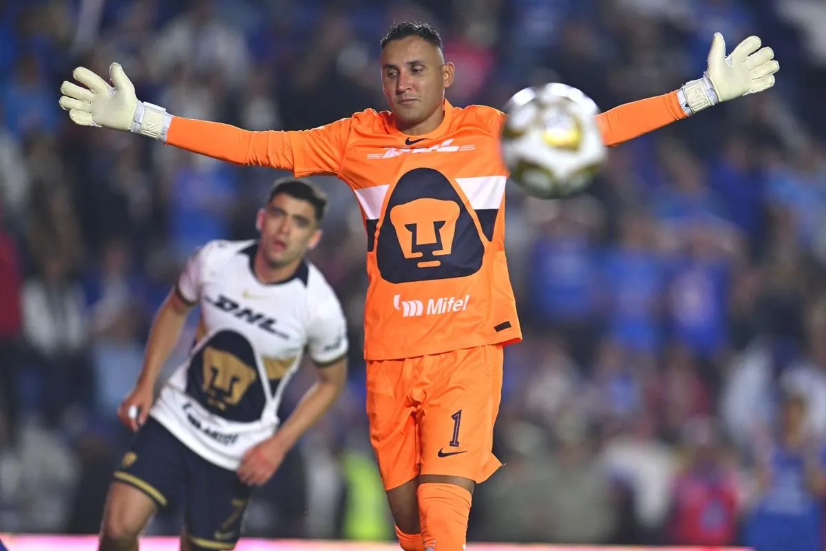 Cruz Azul deja ir vivo a Pumas en la Ida de la Final de la Liga MX