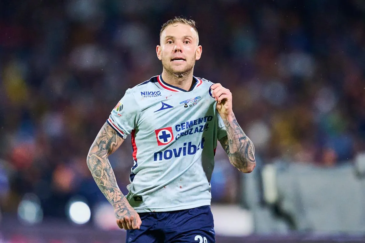 Cruz Azul logra su décima estrella del futbol mexicano al derrotar 2-1 a Pumas-2