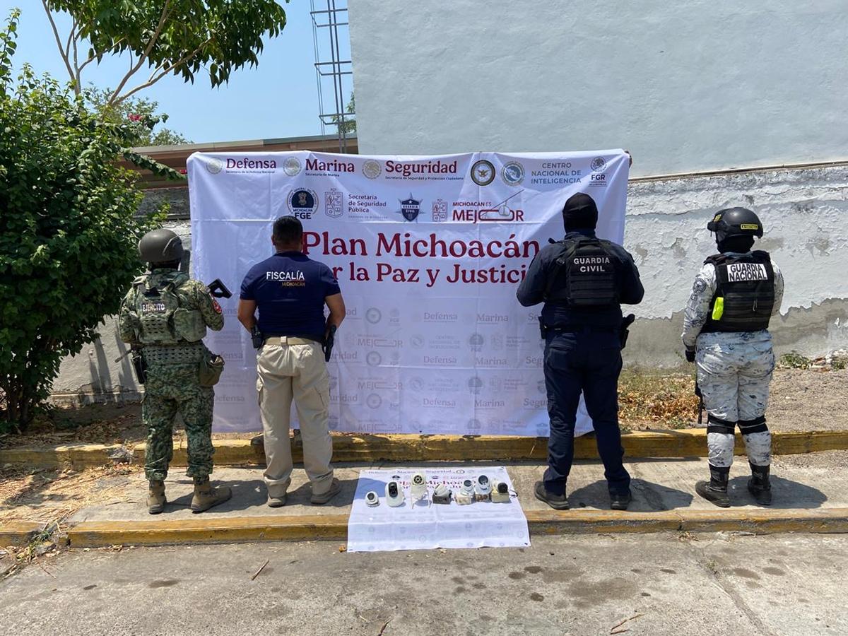 Desarticula FGE red de vigilancia ilegal en Apatzingán; aseguran 7 cámaras “parásitas”