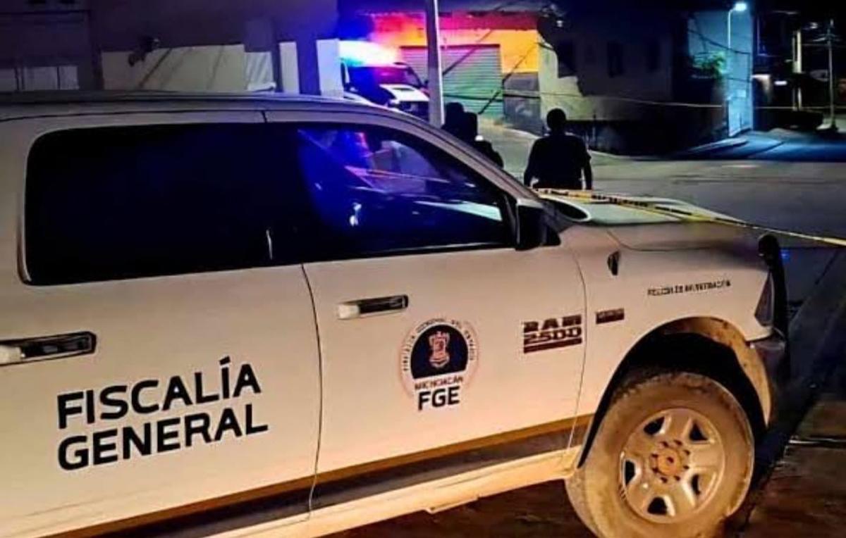 Durante fiesta patronal en Uruapan atacan a balazos a un joven y pierde la vida
