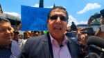 Exalcalde Ignacio Campos evita confrontarse con alcaldesa Grecia Quiroz tras comparecencia FGE