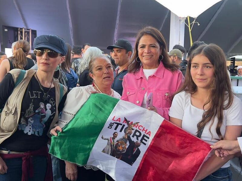 Fabiola Alanís trabaja para fortalecer apoyos y políticas para madres autónomas