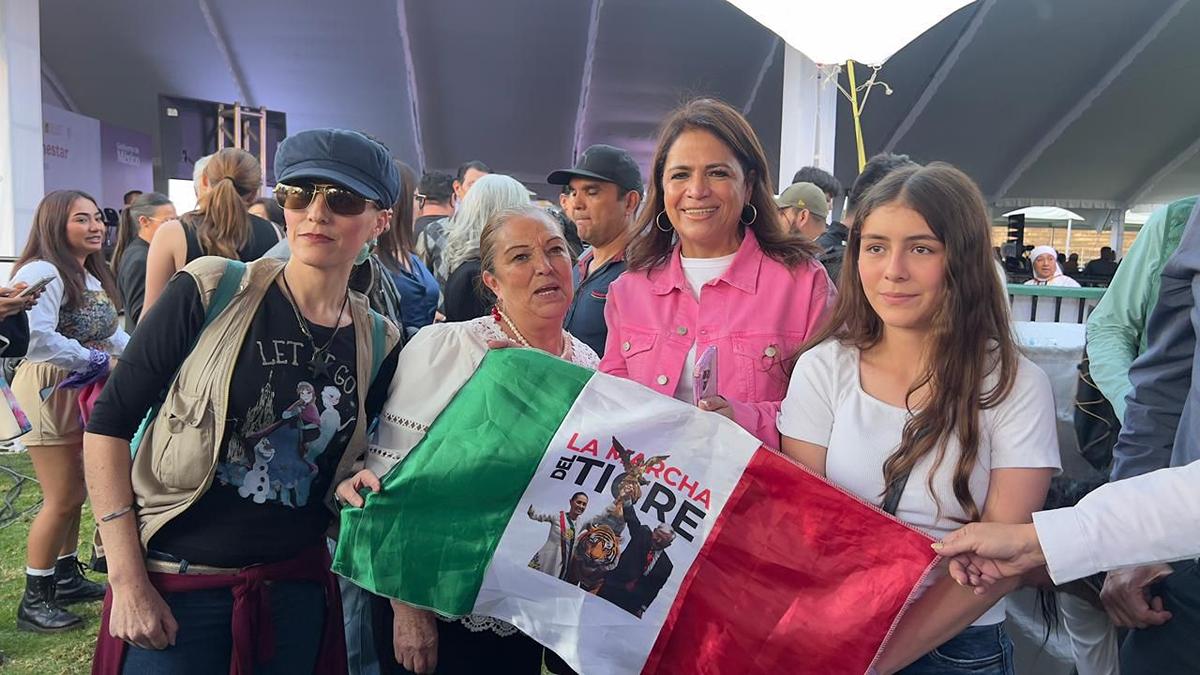Fabiola Alanís trabaja para fortalecer apoyos y políticas para madres autónomas
