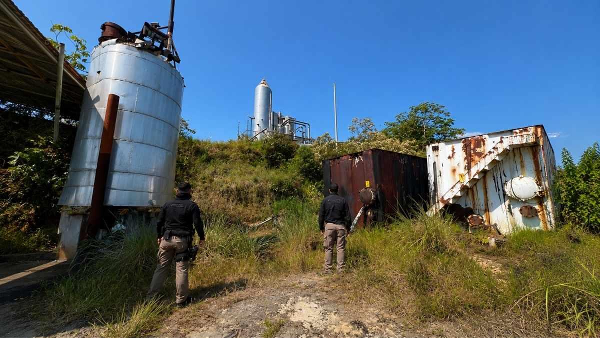 FGR asegura 50 mil litros de huachicol en Agua Dulce, Veracruz 1