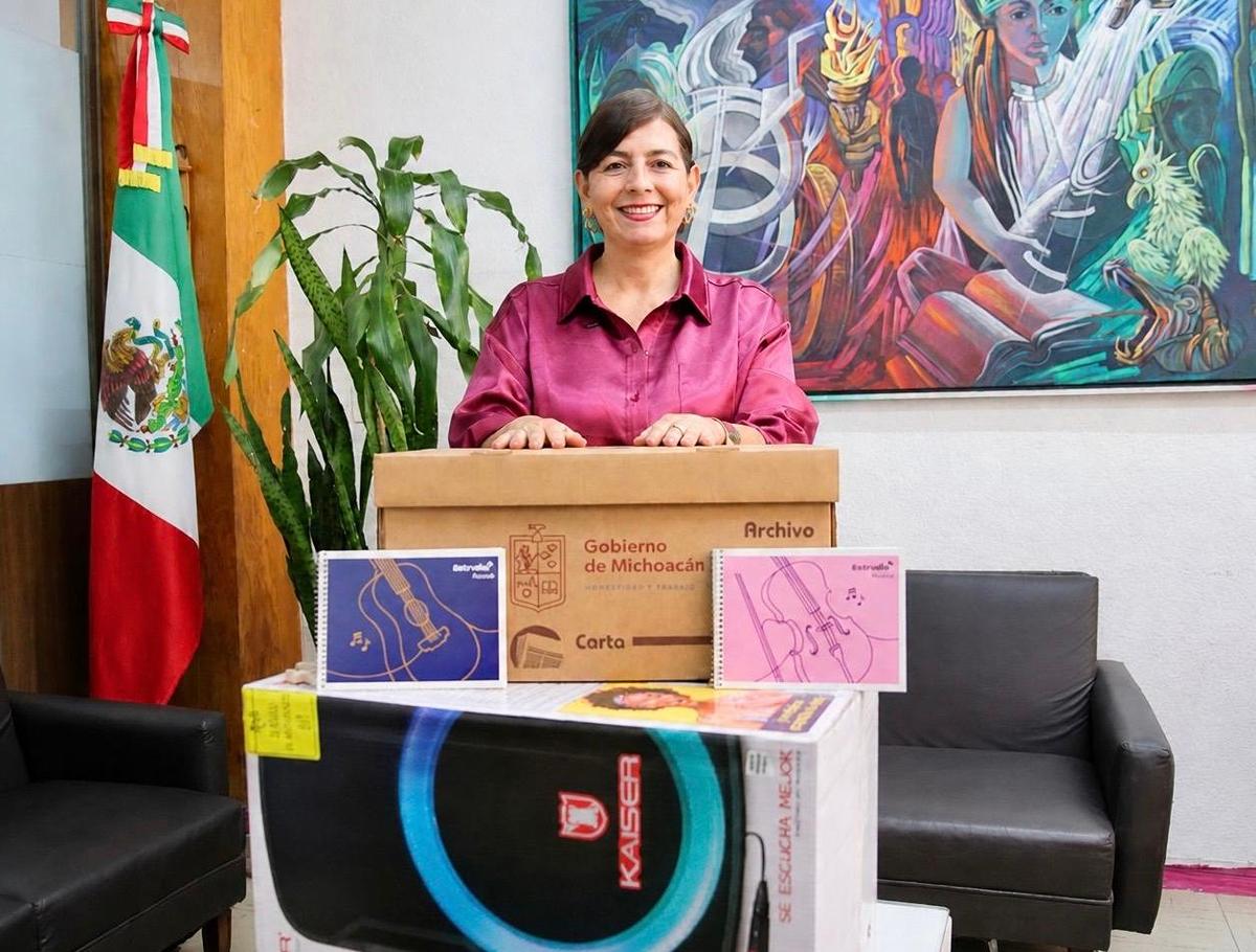 Gabriela Molina coros por la paz