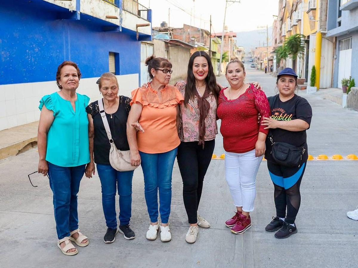 Gobierno y ciudadanía transforman juntos la colonia Obrerr en Zacapu