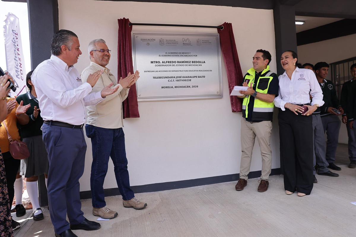 Inaugura Bedolla en Morelia reconversión de telesecundaria a bachillerato, impulsada por Sheinbaum-3