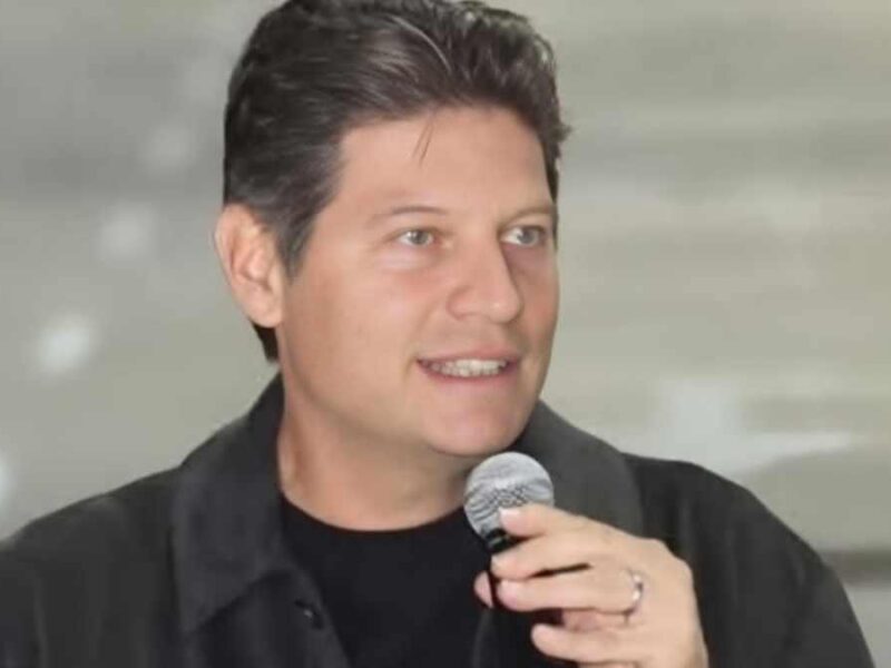 Justifica Alfonso Martínez deuda millonaria; defiende modelo de inversión inmediata