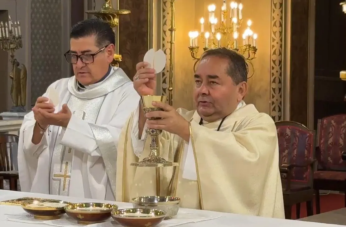 Llama arzobispo de Morelia a reconstruir comunión en tiempos de división