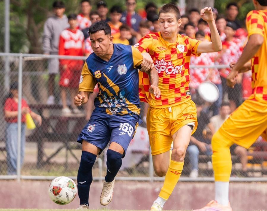 Los Zorros del Atlético Morelia-UMSNH salen vivos de la guarida de los Tecos de Guadalajara