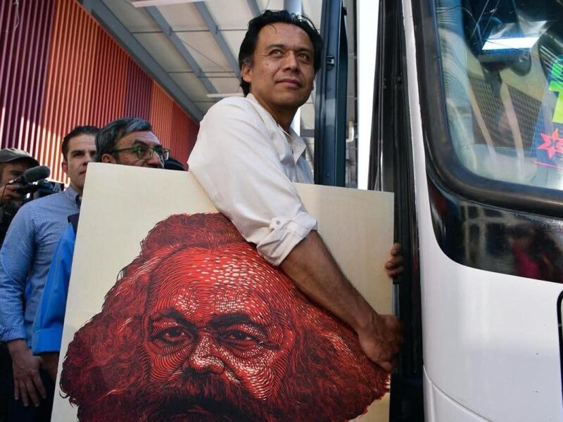 Marx Arriaga convoca a marcha en CDMX para “refundar la SEP” a tres meses de que fue despedido