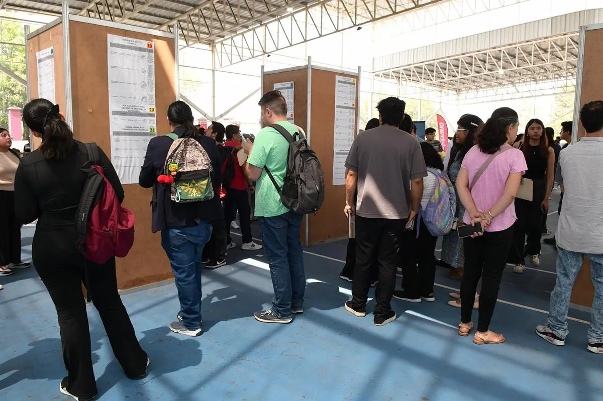 Más de mil 800 oportunidades de trabajo se ofertaron en 5 municipios de Michoacán-2