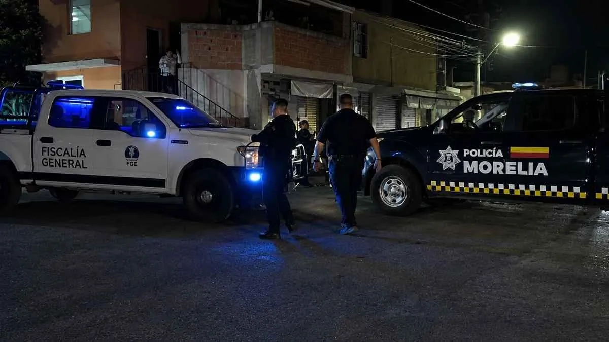 Mesera denuncia ser víctima de acoso e intimidación de ataque armado en Morelia