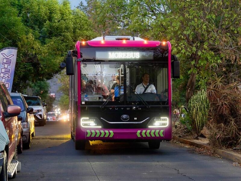 Morebús recorrerá de la desviación a Cuto al Obelisco en media hora: Bedolla