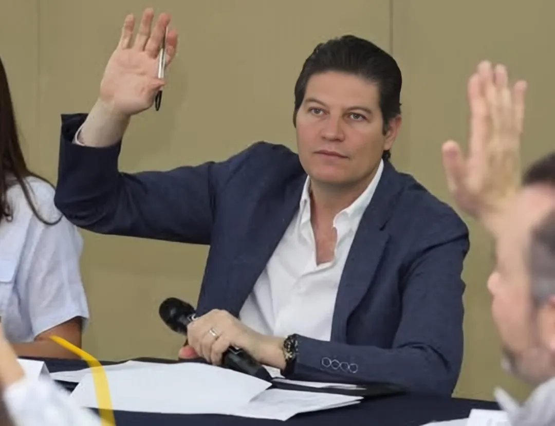 Morelia: rechaza Alfonso Martínez pagar 8 mdp para transmitir Mundial en plazas