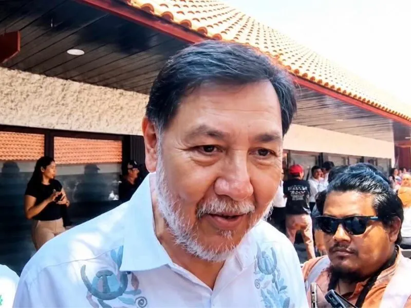 En su visita a Michoacán el senador Gerardo Fernández Noroña advirtió que la unidad en Morena es vital para evitar el avance de la "ultraderecha" y pidió piso parejo a gobernadores