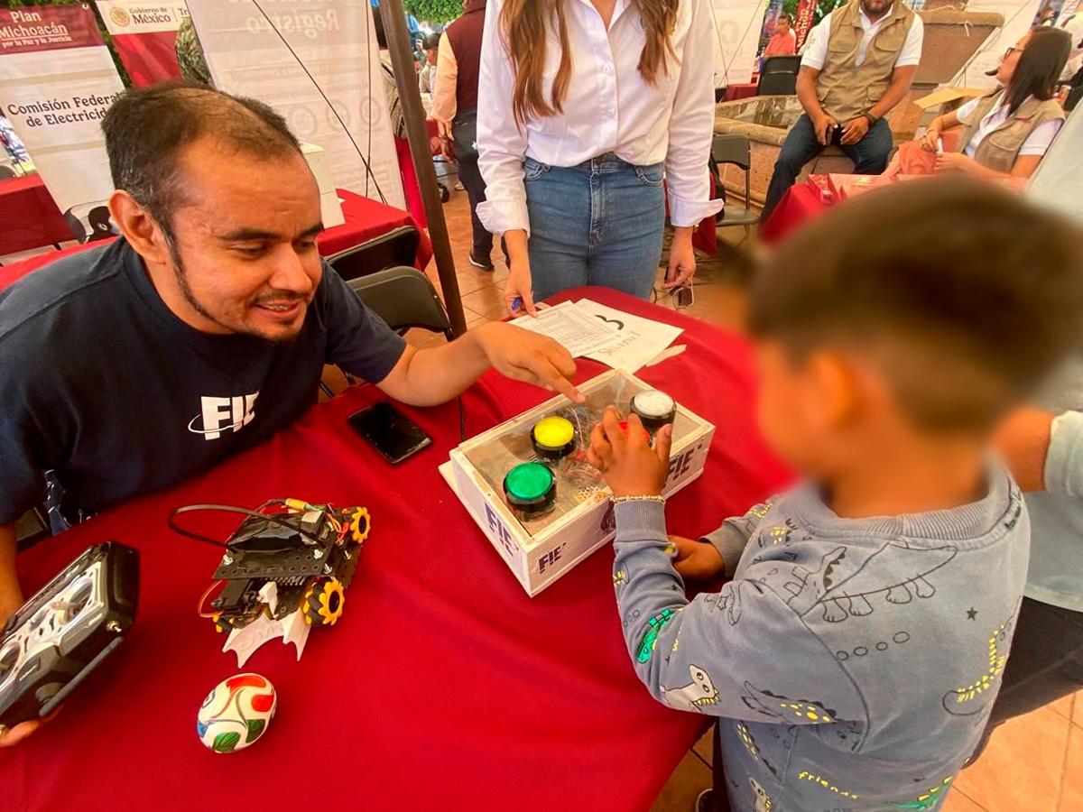 Participa UMSNH en la reconstrucción del tejido social con actividades académicas en Michoacán-1