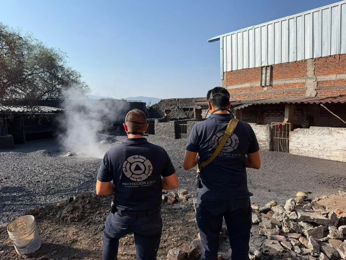 PC estatal atiende actividad géiser registrado en domicilio en Ixtlán, Michoacán