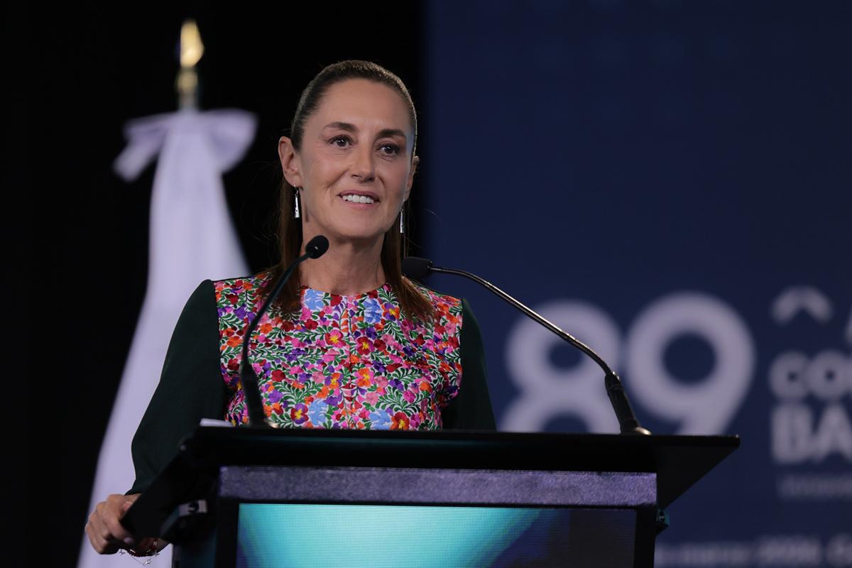 Pide Sheinbaum reconocer el trabajo de las Madres mexicanas este 10 de mayo