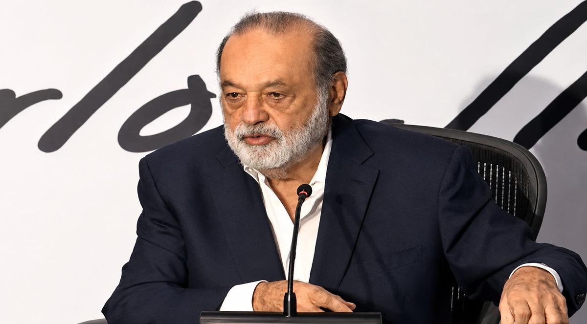 Pobreza y baja producción de Pemex, problemas que enfrenta México: Slim
