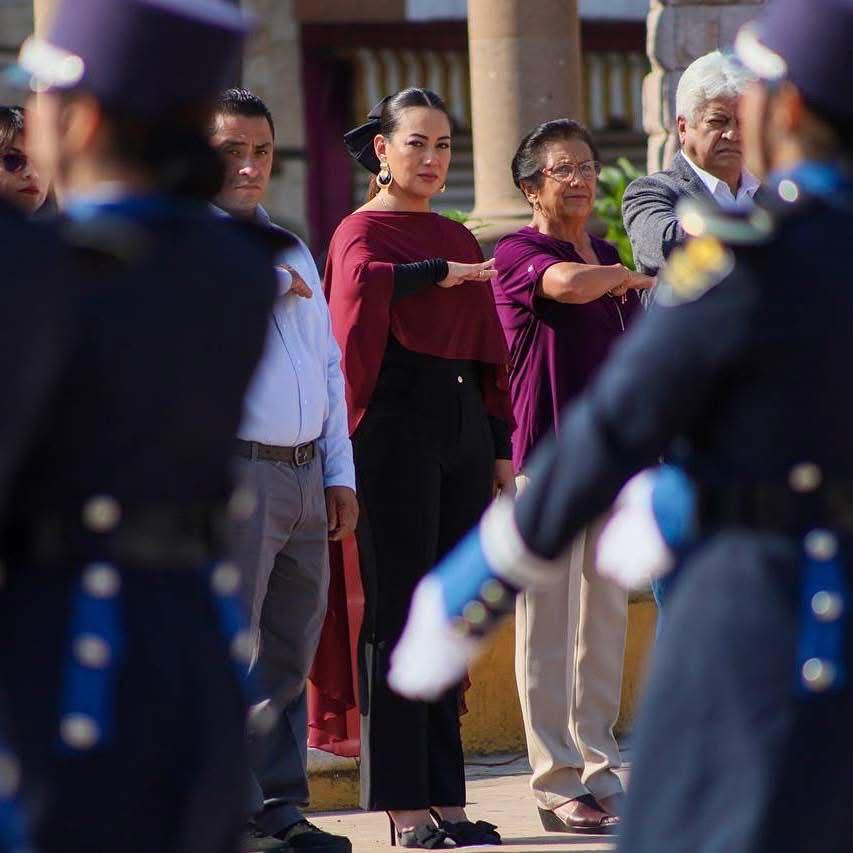 Refrenda Mónica Valdez compromiso con la soberanía nacional en aniversario de la Batalla de Puebla-2