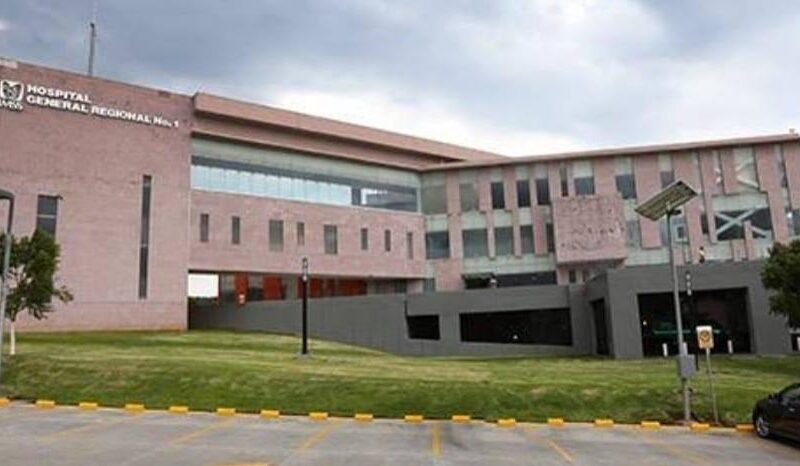 Servicios de salud en Michoacán reportan saturación en hospitales y clínicas
