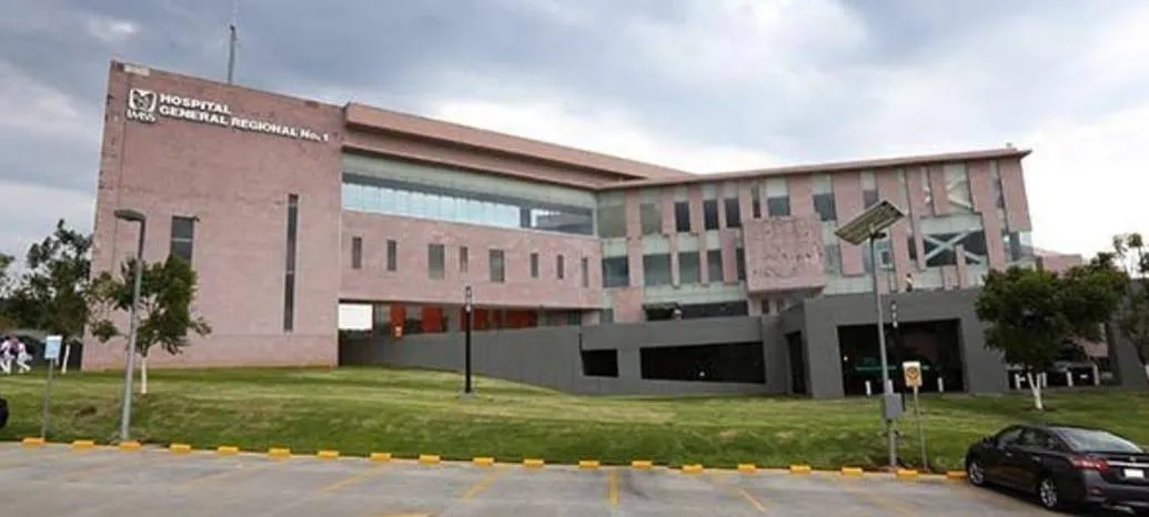 Servicios de salud en Michoacán reportan saturación en hospitales y clínicas
