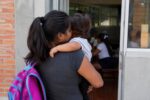 Son madres 5.2% de adolescentes mexicanas antes de los 20 años