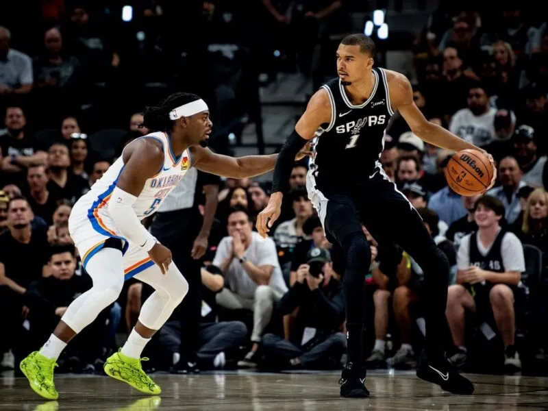 Spurs empata la serie en la Final de la Conferencia Este al doblegar 118-91 a Thunder