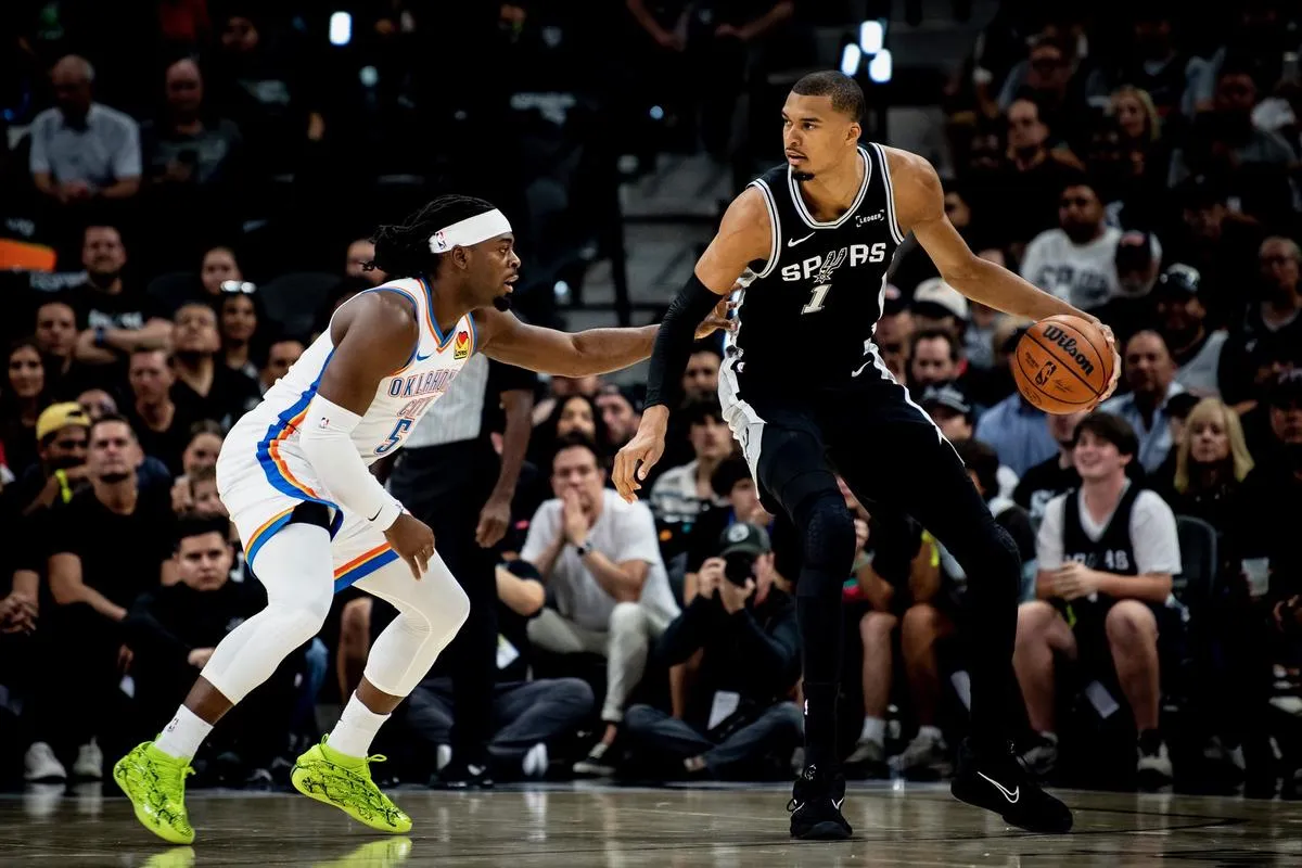 Spurs empata la serie en la Final de la Conferencia Este al doblegar 118-91 a Thunder