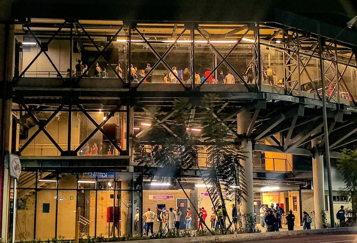 Teleférico de Uruapan supera los 18 mil usuarios al día: Bedolla