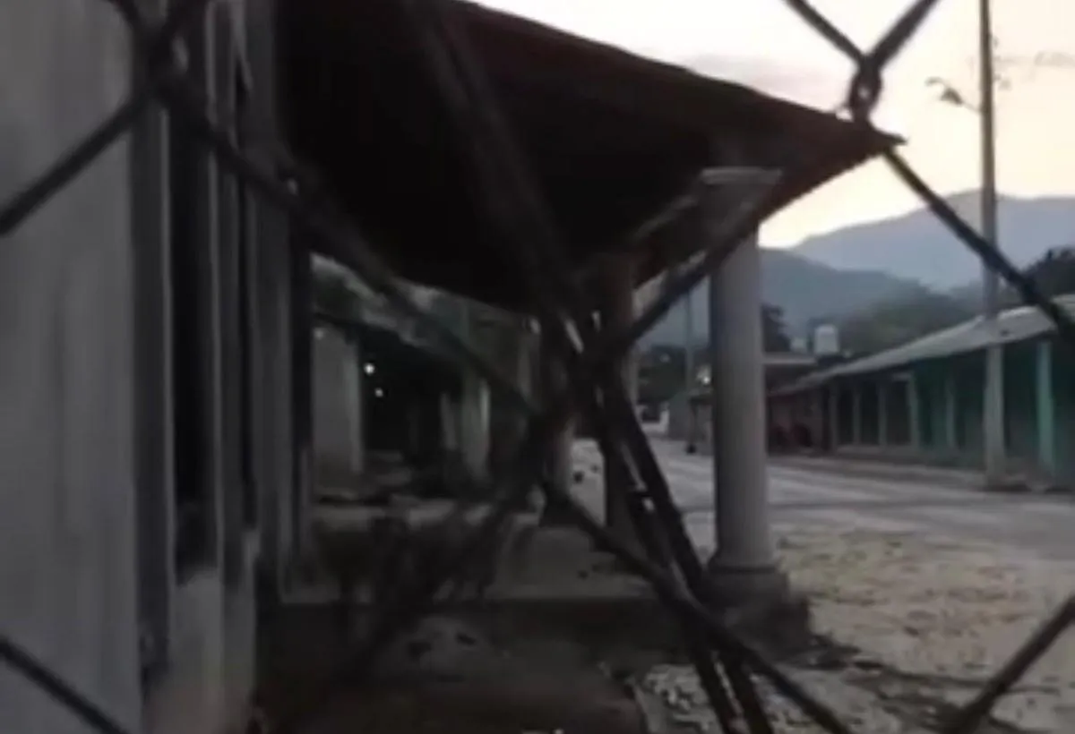 Temor e incertidumbre genera balacera en La Cofradía, en Aquila, Michoacán