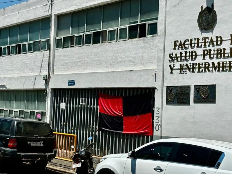 UMSNH entrega propuesta al SUEUM y espera respuesta para levantar la huelga