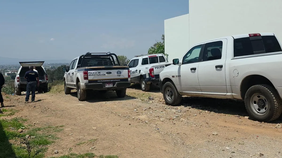 Vecinos localizan a un hombre sin vida en Galaxia Tarímbaro