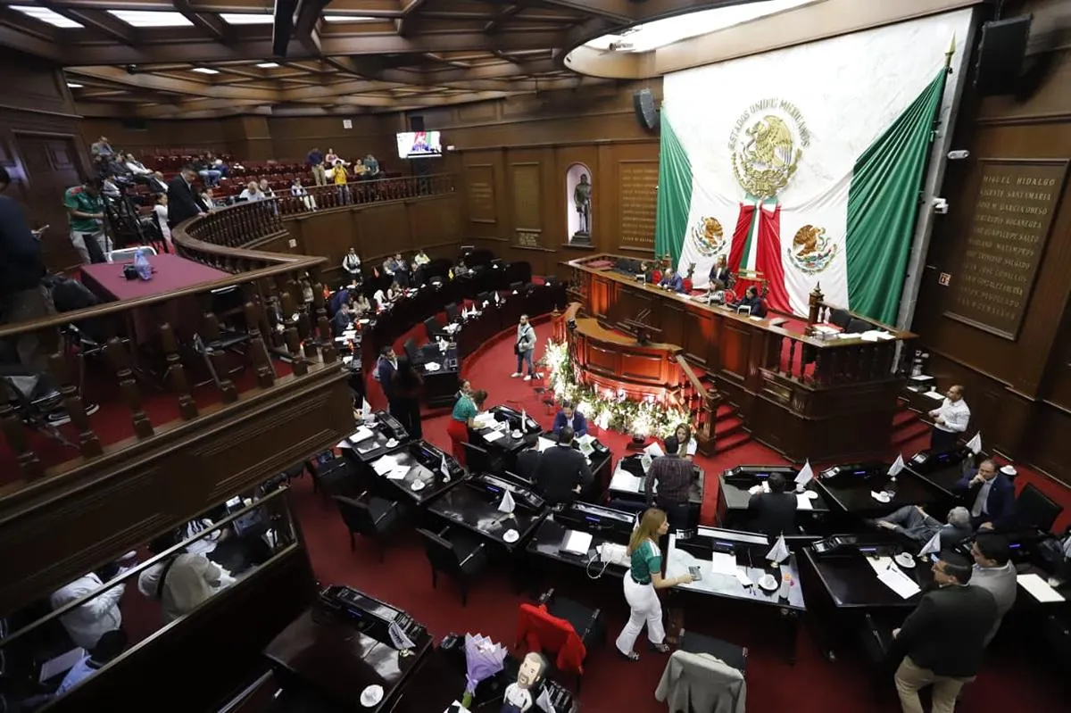 76 Legislatura Ley de Turismo prestadores de servicios