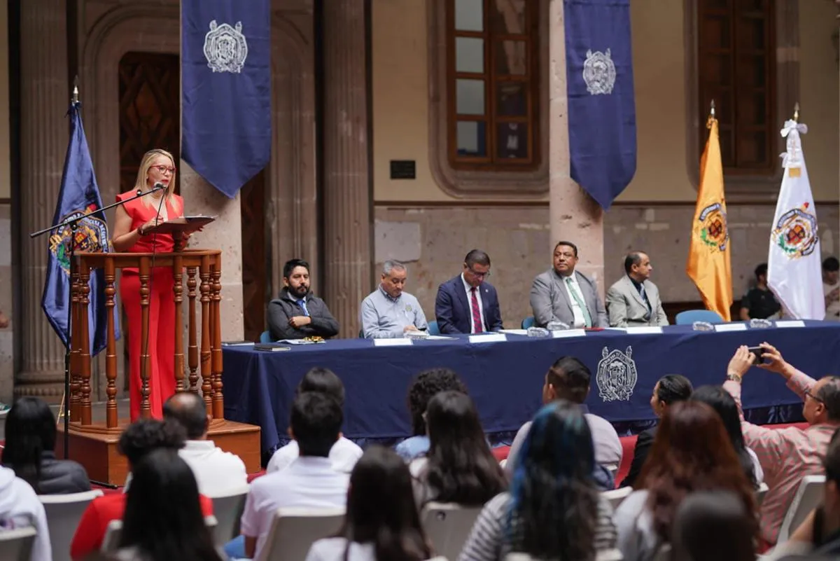 A través de la ciencia y de la tecnología es posible construir un mejor futuro: Yarabí Ávila