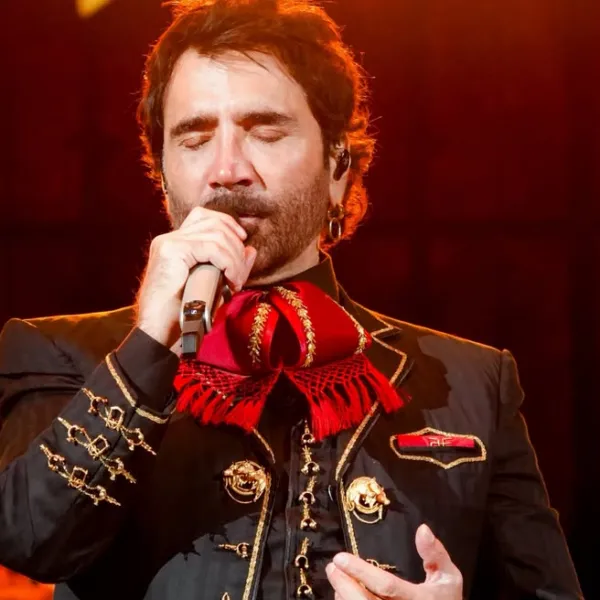 Alejandro Fernández cantará en la apertura del Mundial 2026