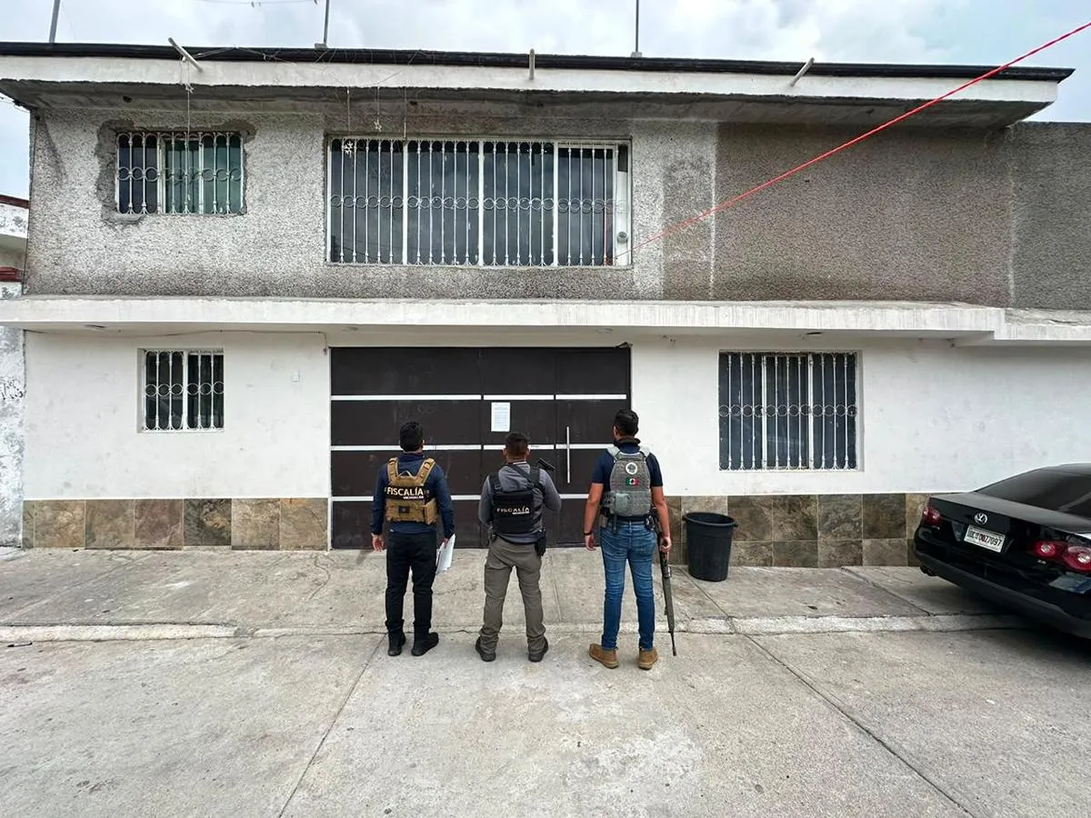 Asegura FGE Michoacán asegura más de mil dosis de metanfetamina durante cateos en Morelia